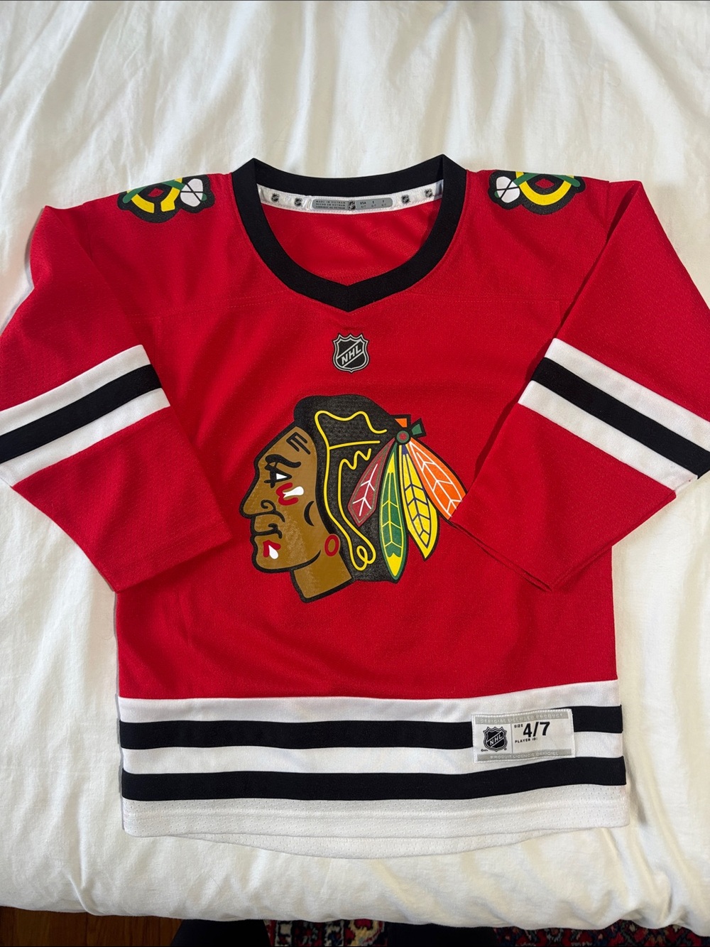 NHL Kids Red Chicago Blackhawks Jersey Size4/7